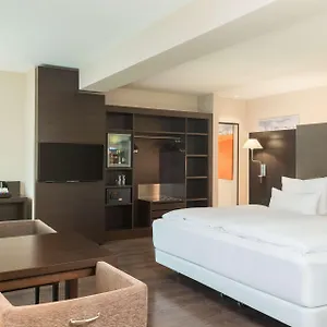 Nh Königsallee Hotel